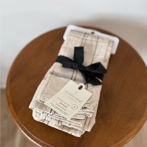 Hearth & Hand Cream Plaid Napkins